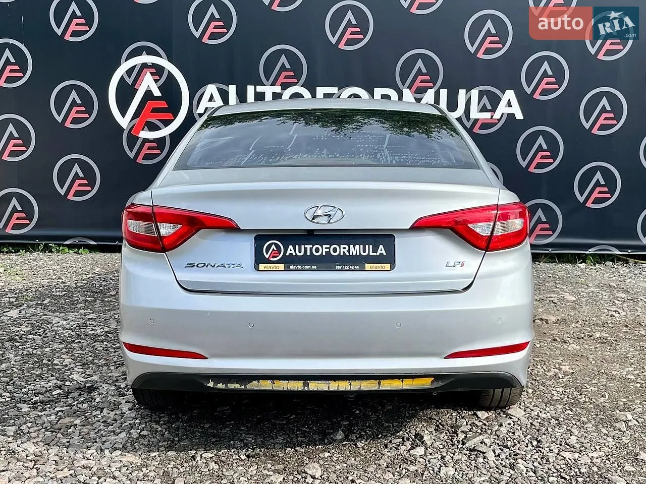 2015 Hyundai Sonata - мініатюра 9