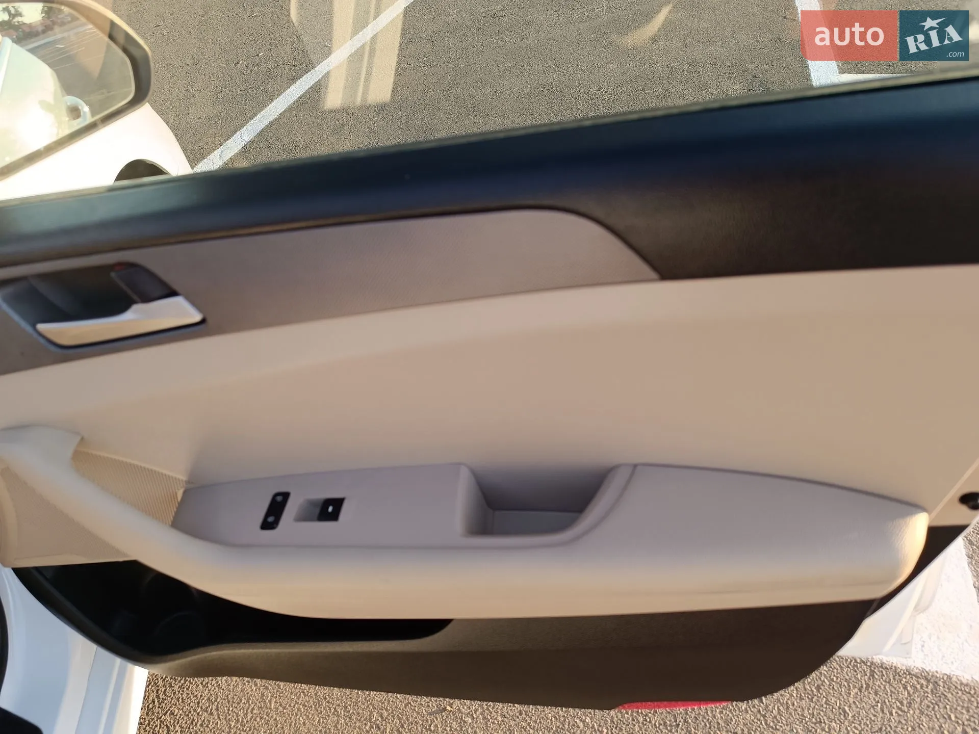 2017 Hyundai Sonata - мініатюра 15
