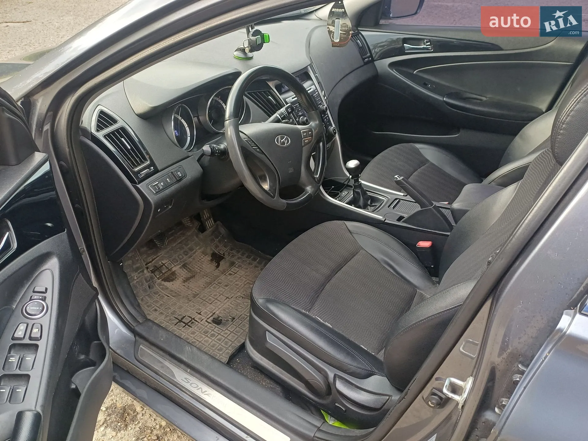2010 Hyundai Sonata - мініатюра 10