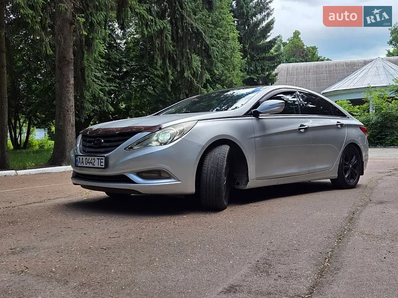 Hyundai Sonata