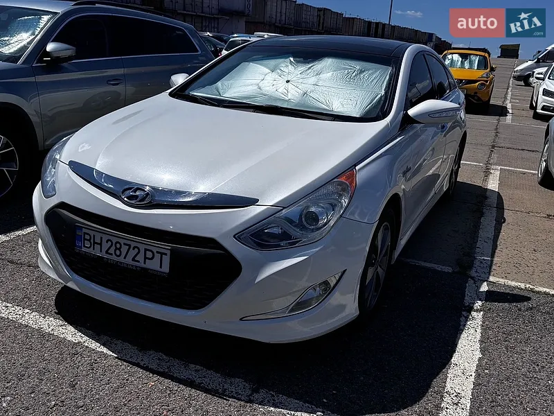 Hyundai Sonata