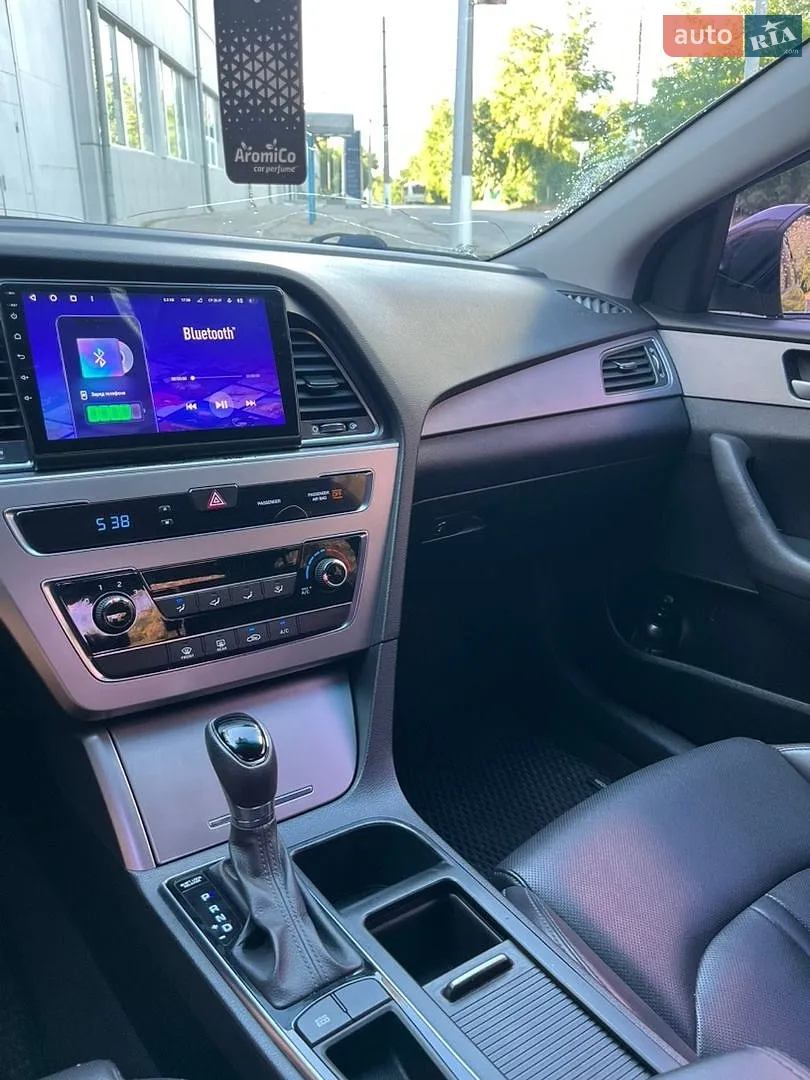 2015 Hyundai Sonata - мініатюра 11