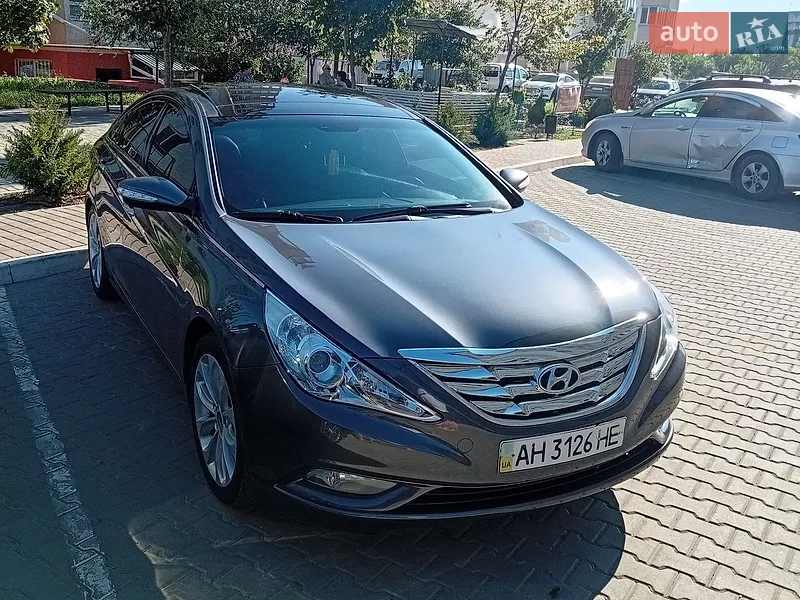 Hyundai Sonata