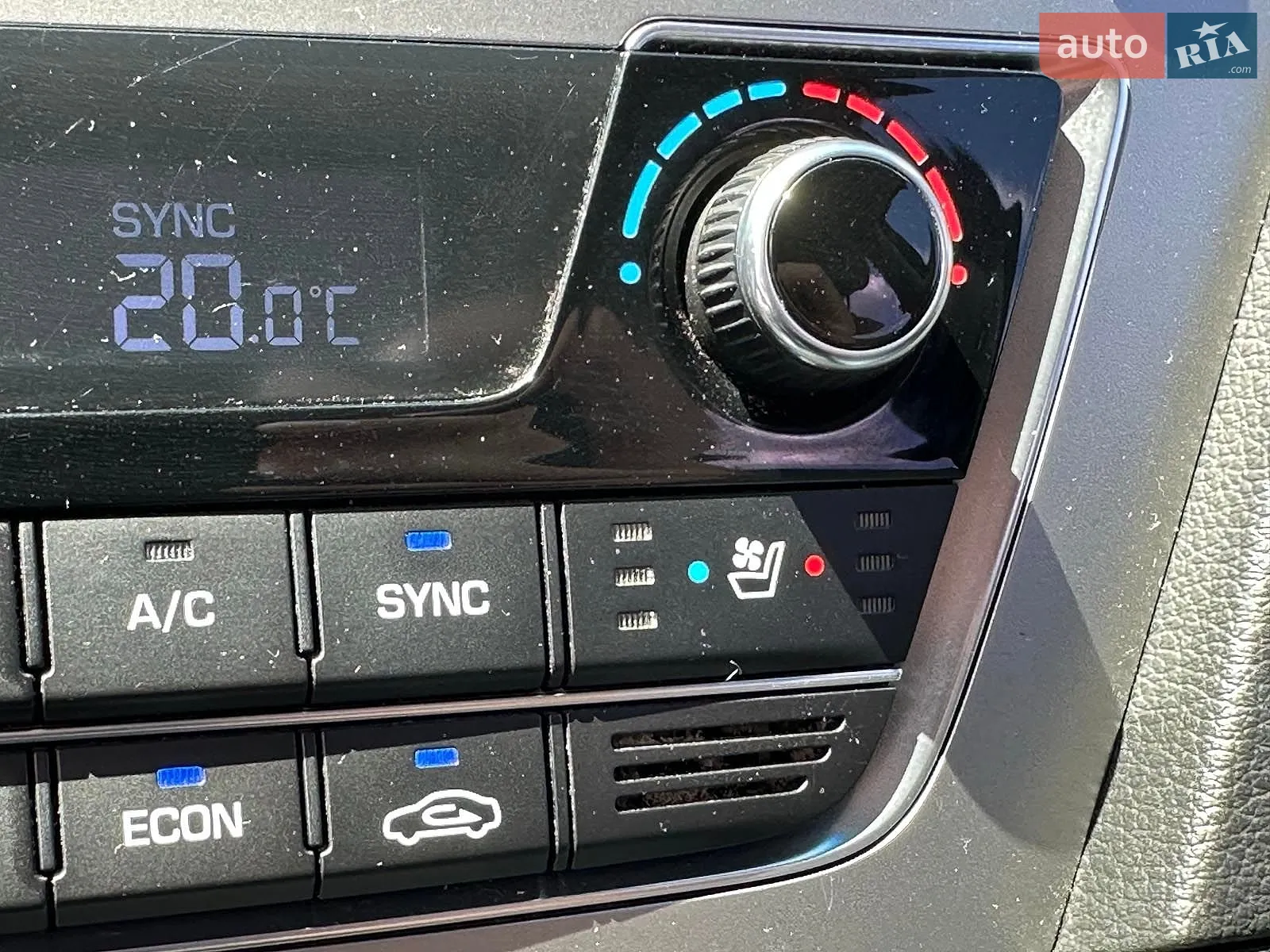 2015 Hyundai Sonata - мініатюра 38
