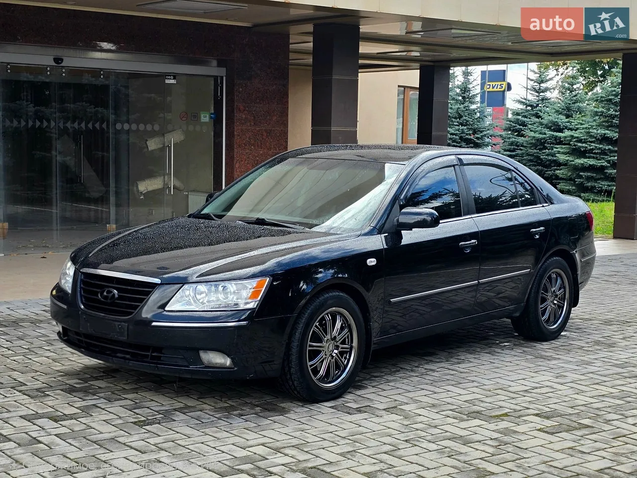 2010 Hyundai Sonata - мініатюра 11