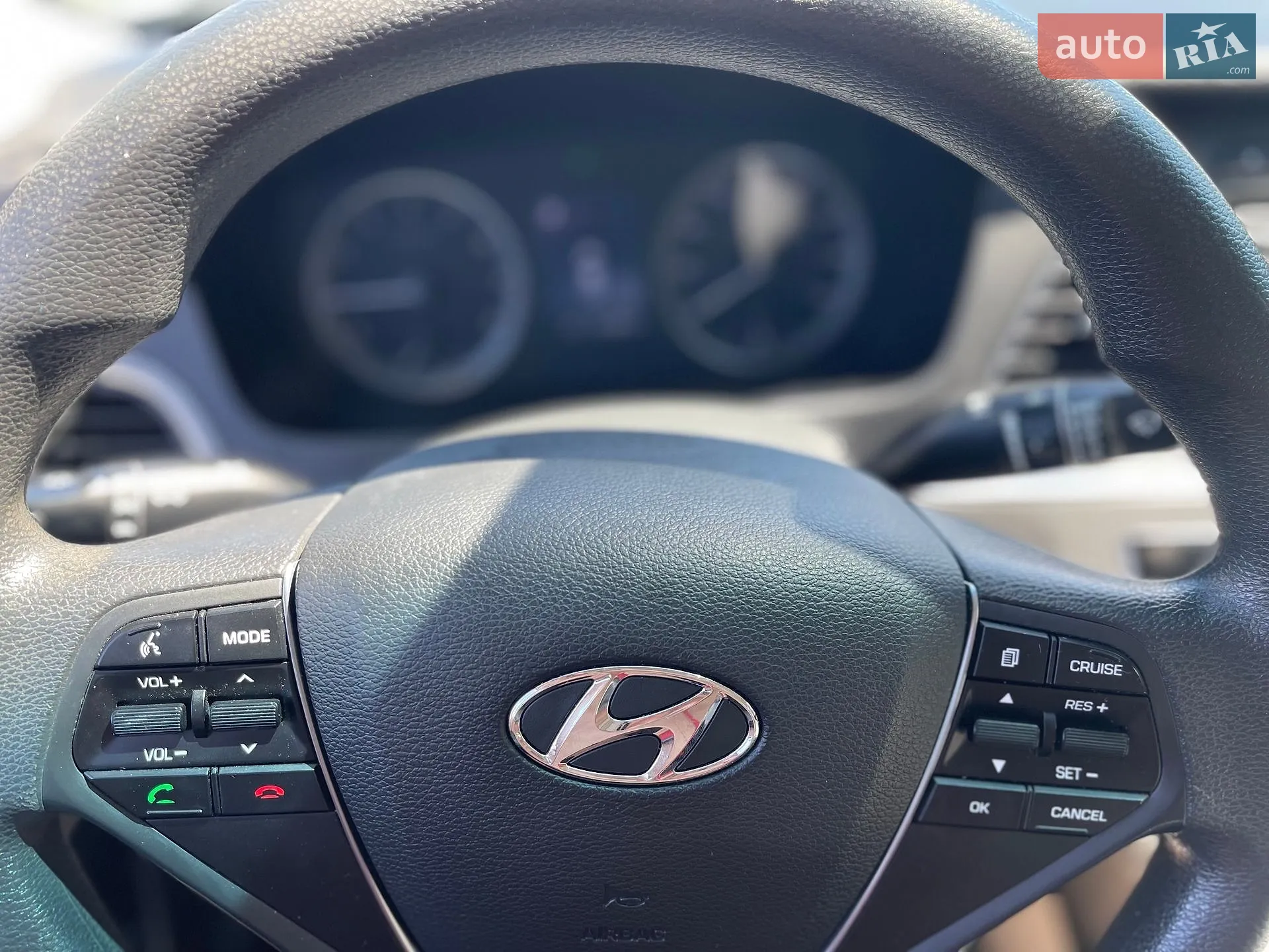 2017 Hyundai Sonata - мініатюра 29