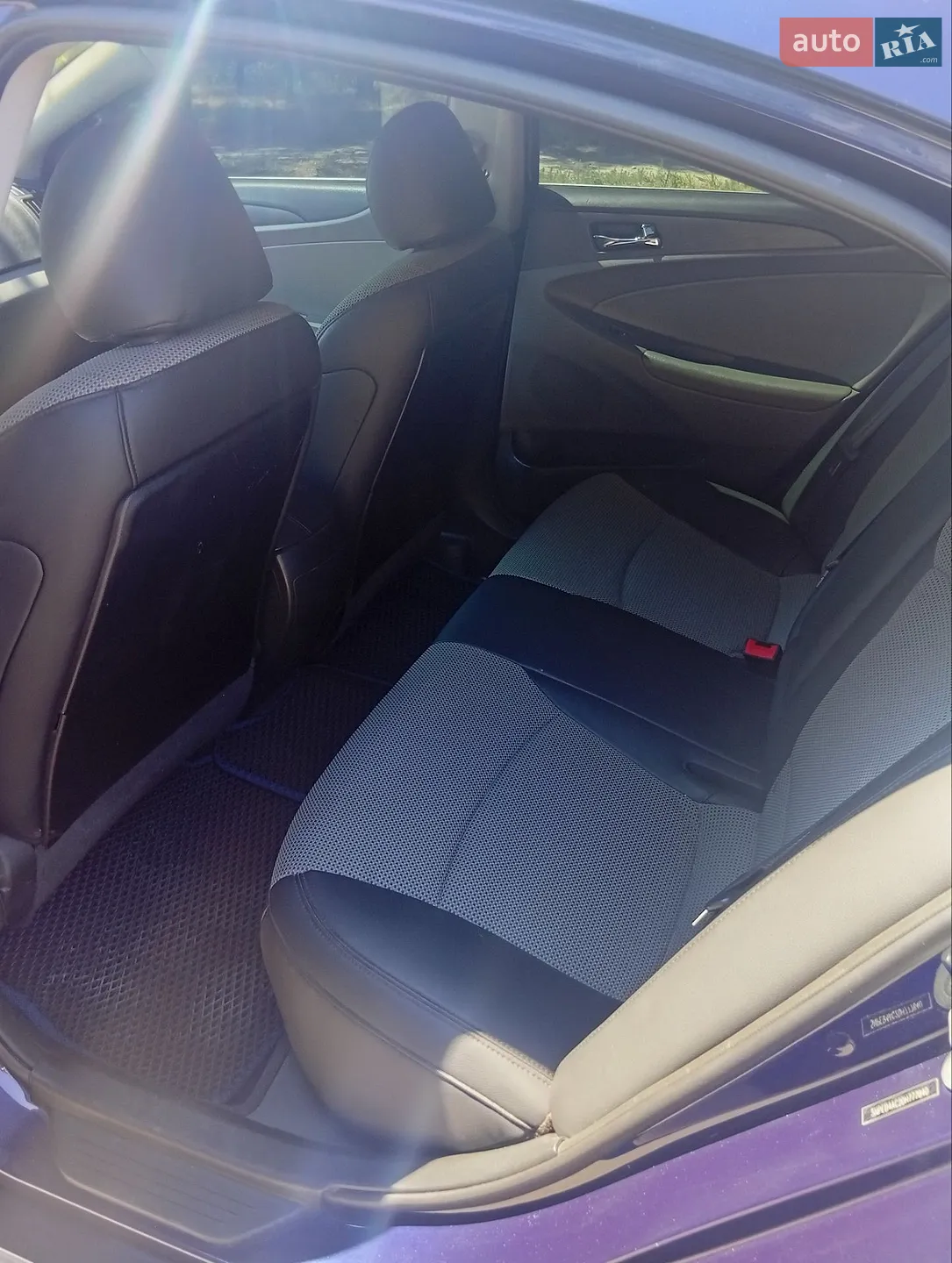 2013 Hyundai Sonata - мініатюра 15