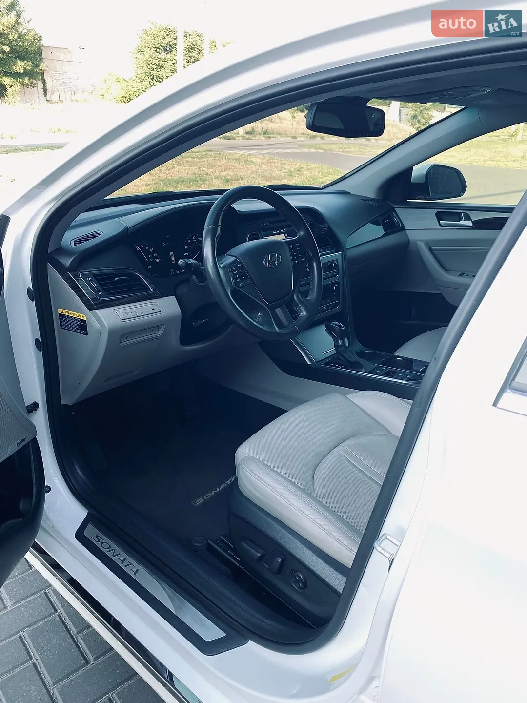 2015 Hyundai Sonata - мініатюра 23