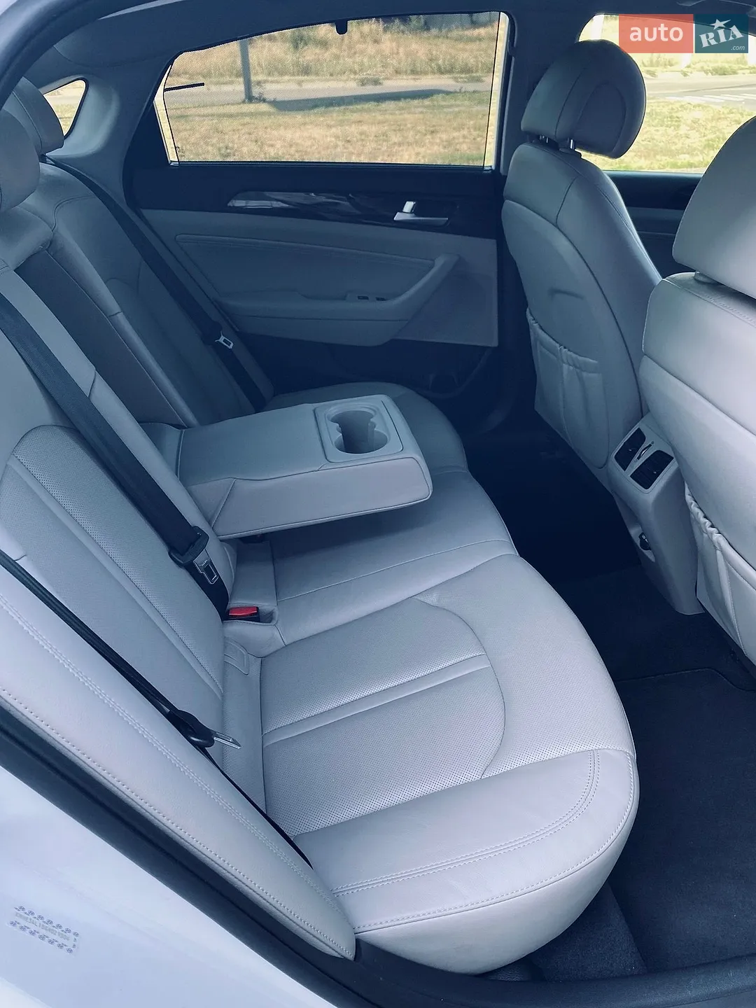 2015 Hyundai Sonata - мініатюра 27