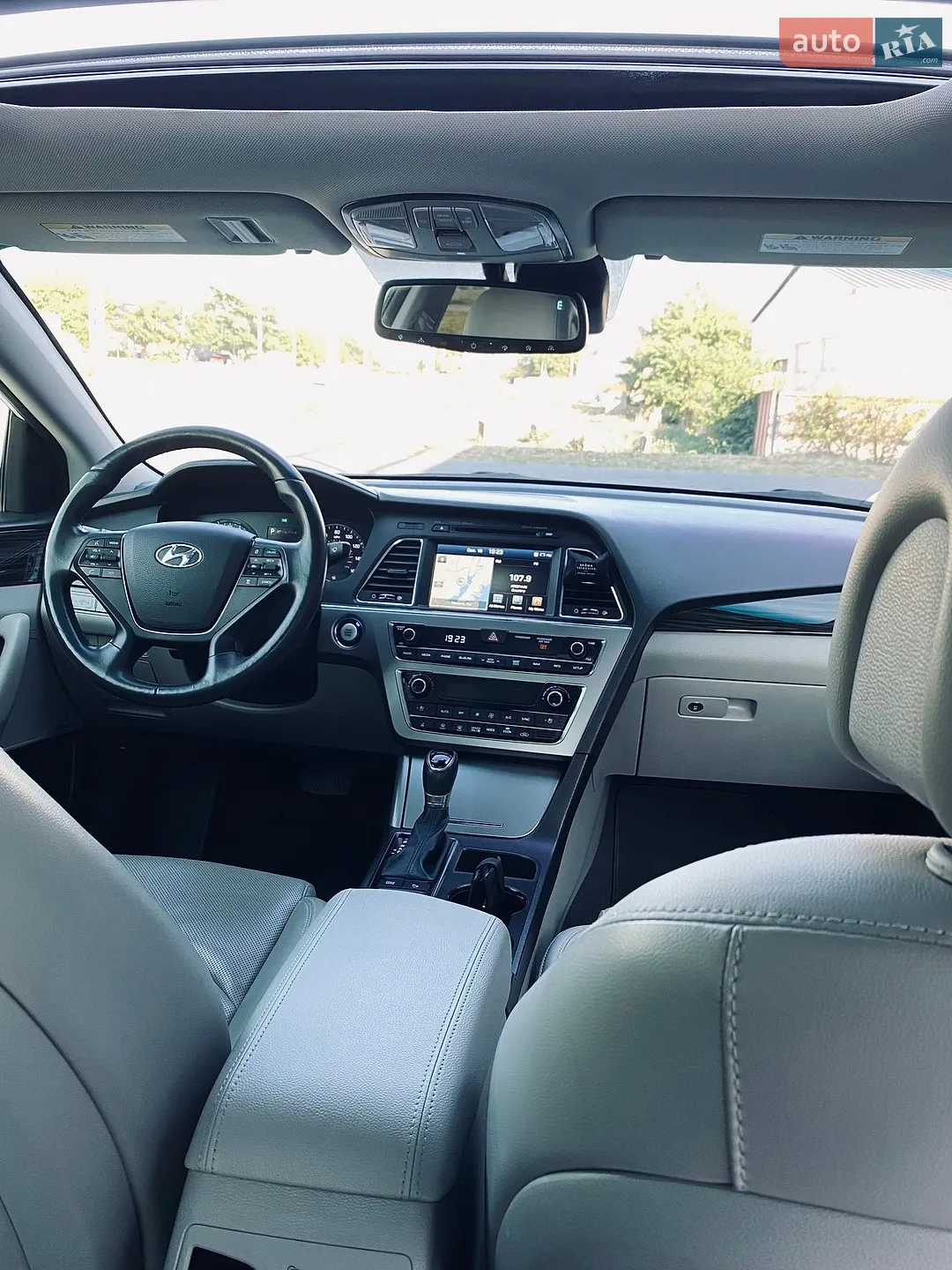2015 Hyundai Sonata - мініатюра 22