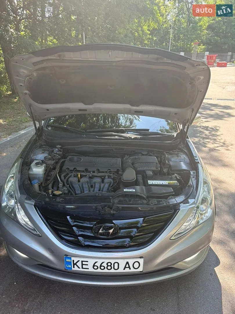 2010 Hyundai Sonata - мініатюра 42