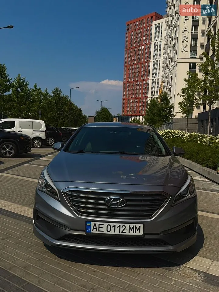 2016 Hyundai Sonata - мініатюра 30