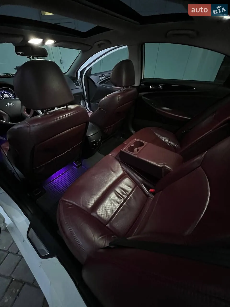 2011 Hyundai Sonata - мініатюра 13