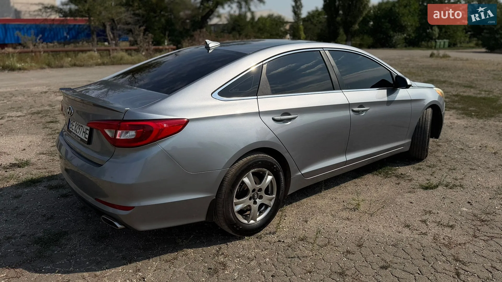 2015 Hyundai Sonata - мініатюра 16