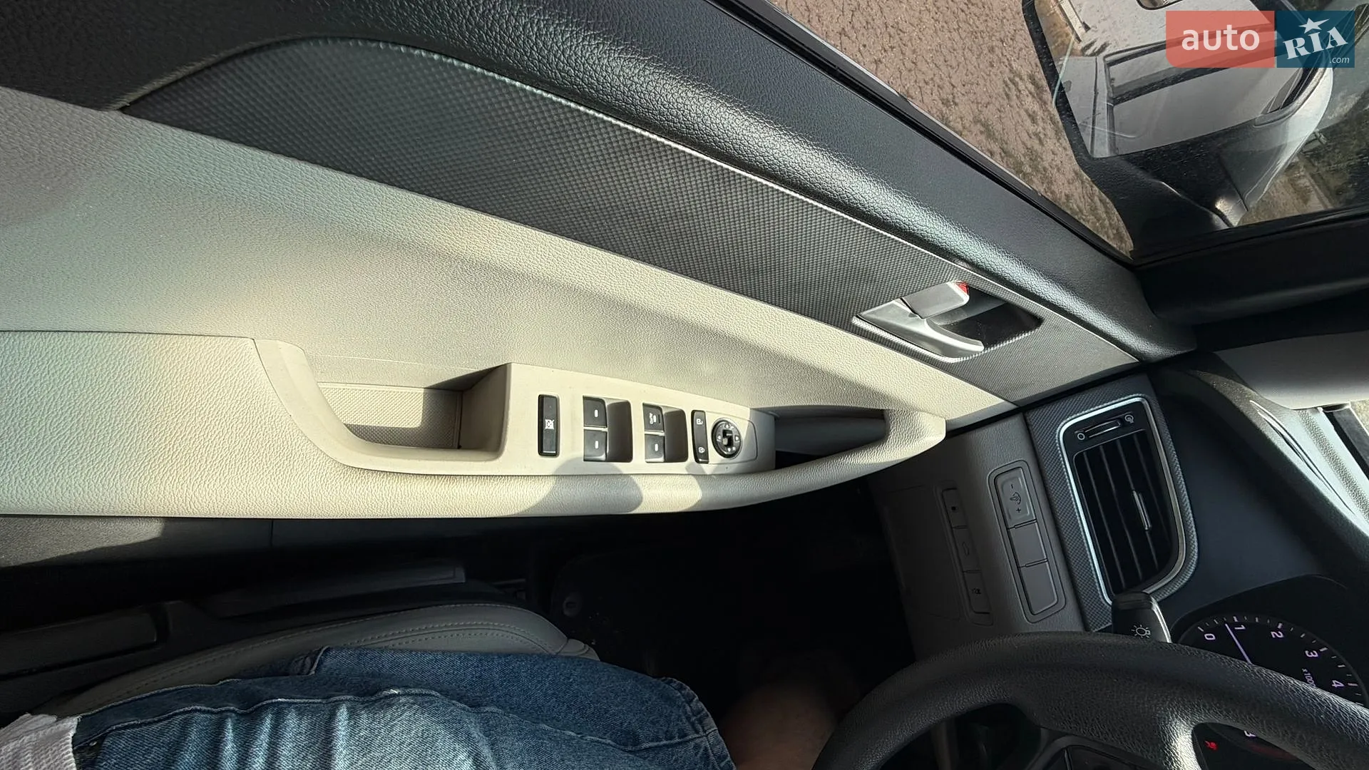 2015 Hyundai Sonata - мініатюра 42