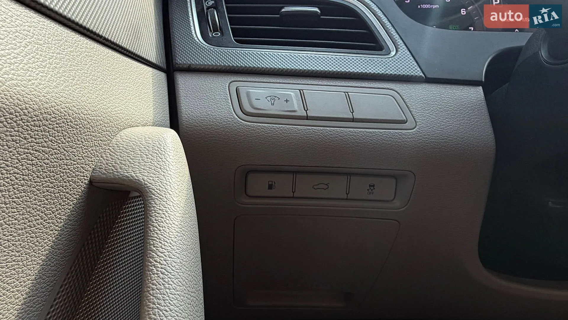 2015 Hyundai Sonata - мініатюра 43