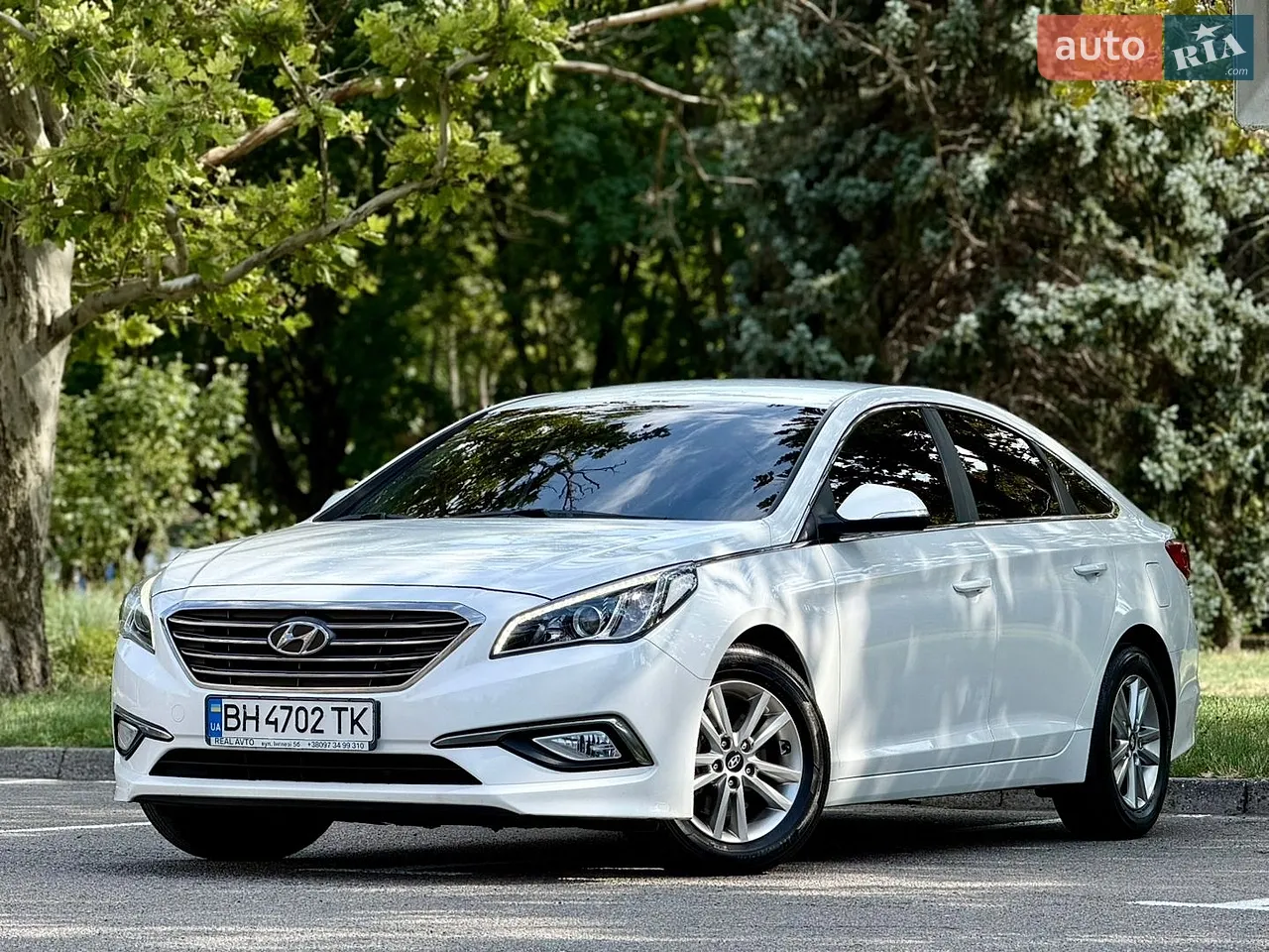 2017 Hyundai Sonata - мініатюра 23