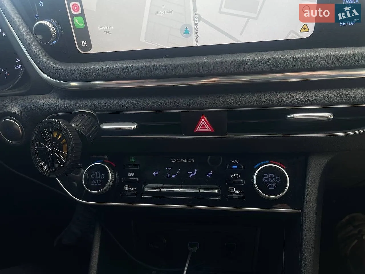 2020 Hyundai Sonata - мініатюра 16
