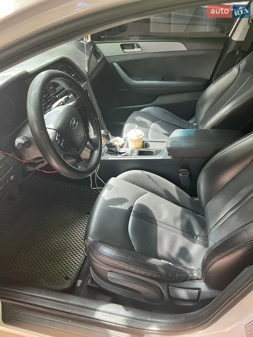 2016 Hyundai Sonata - мініатюра 5