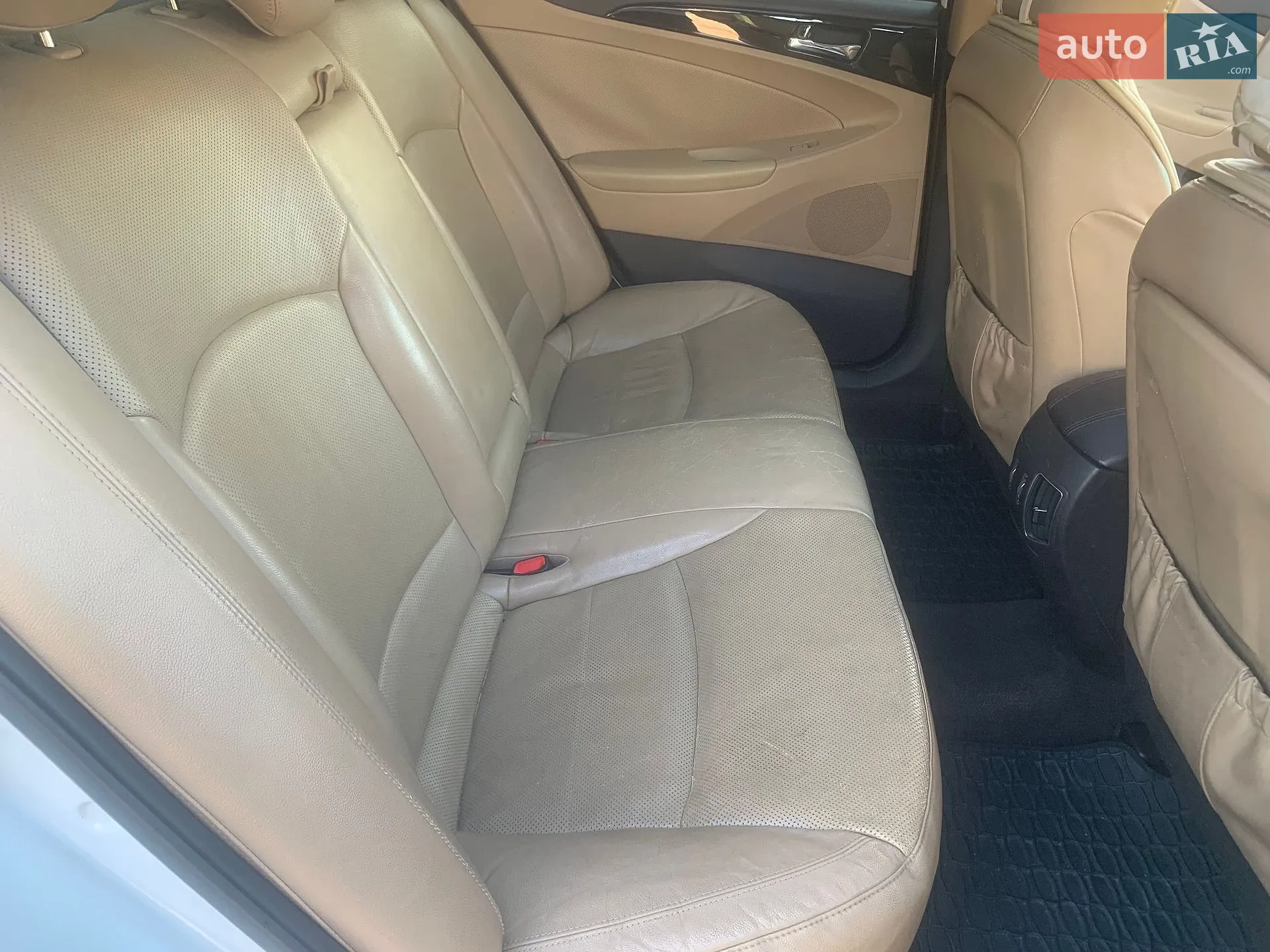 2011 Hyundai Sonata - мініатюра 13