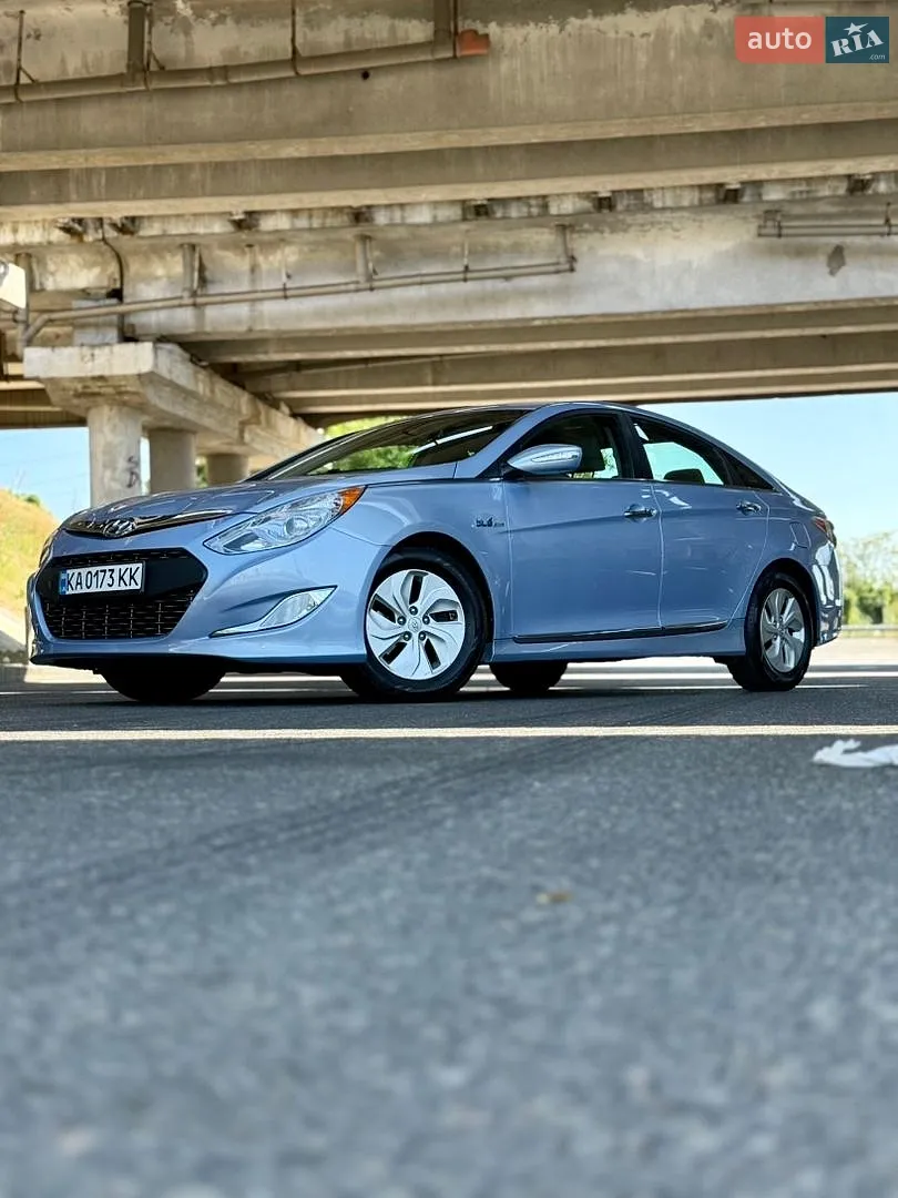 2013 Hyundai Sonata - мініатюра 23