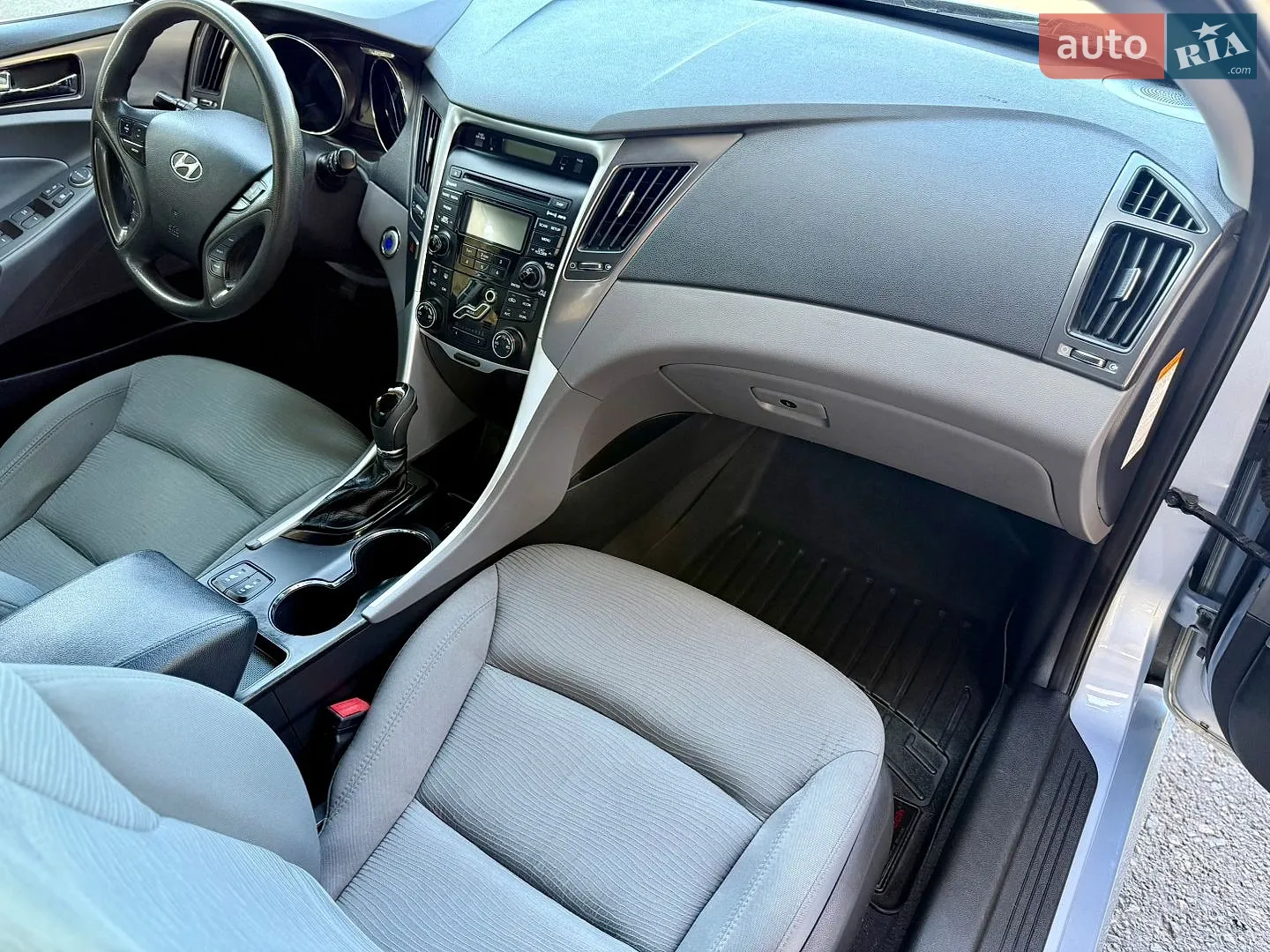 2013 Hyundai Sonata - мініатюра 28