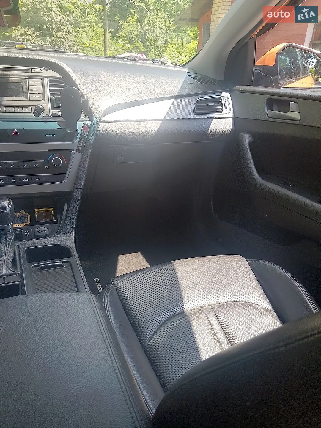 2016 Hyundai Sonata - мініатюра 30