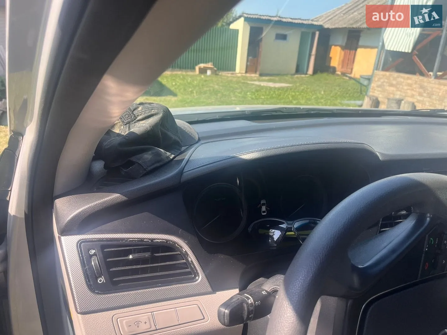 2015 Hyundai Sonata - мініатюра 31