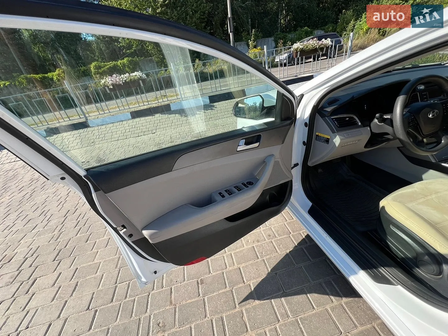 2014 Hyundai Sonata - мініатюра 19