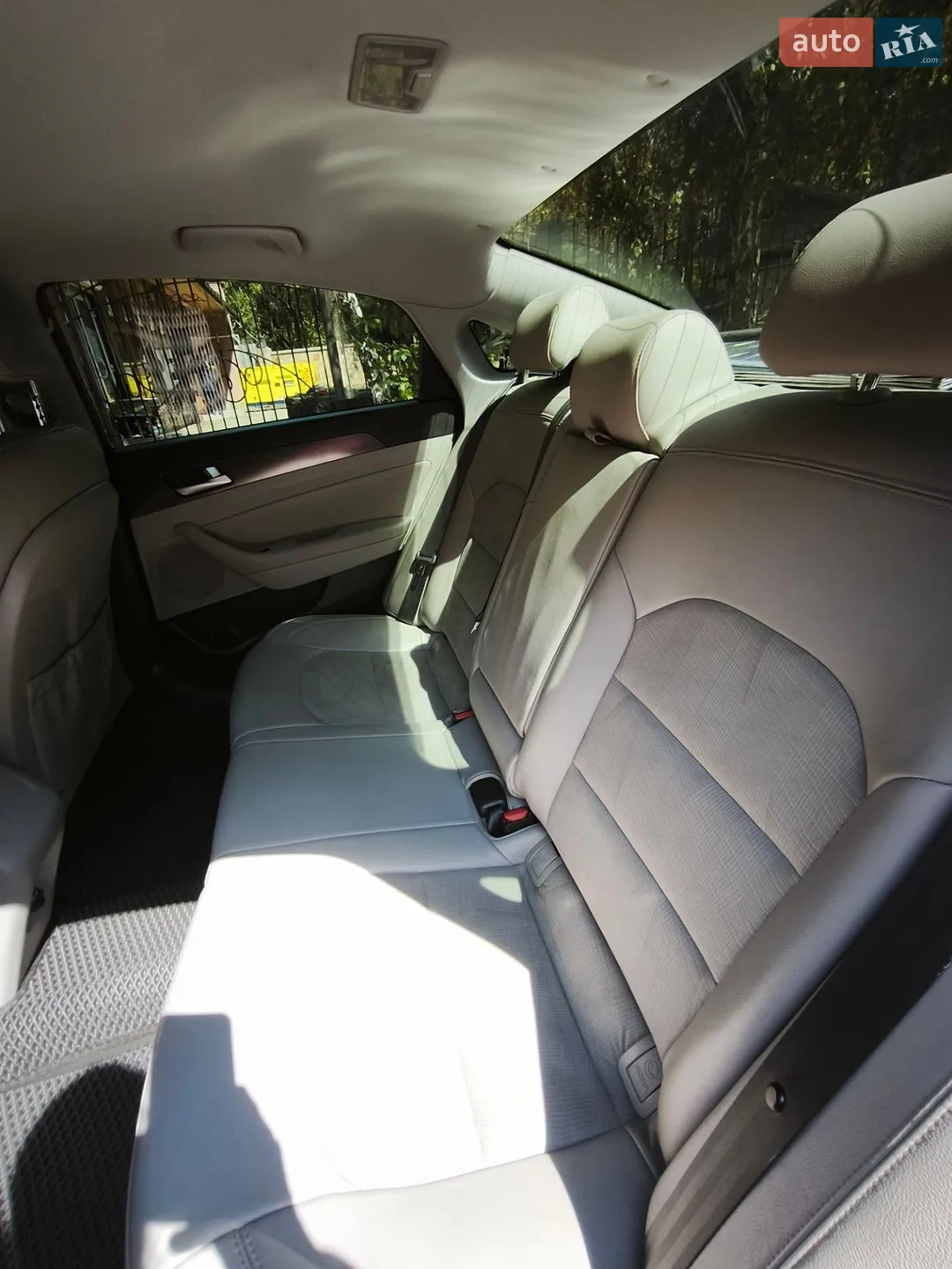 2016 Hyundai Sonata - мініатюра 26
