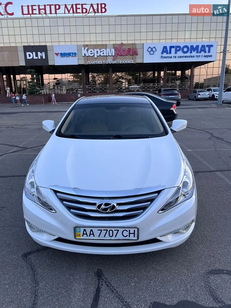 2013 Hyundai Sonata - мініатюра 2