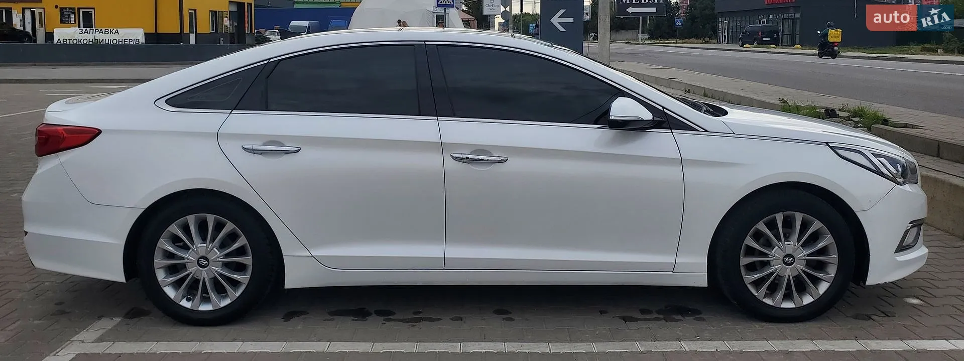 2014 Hyundai Sonata - мініатюра 8