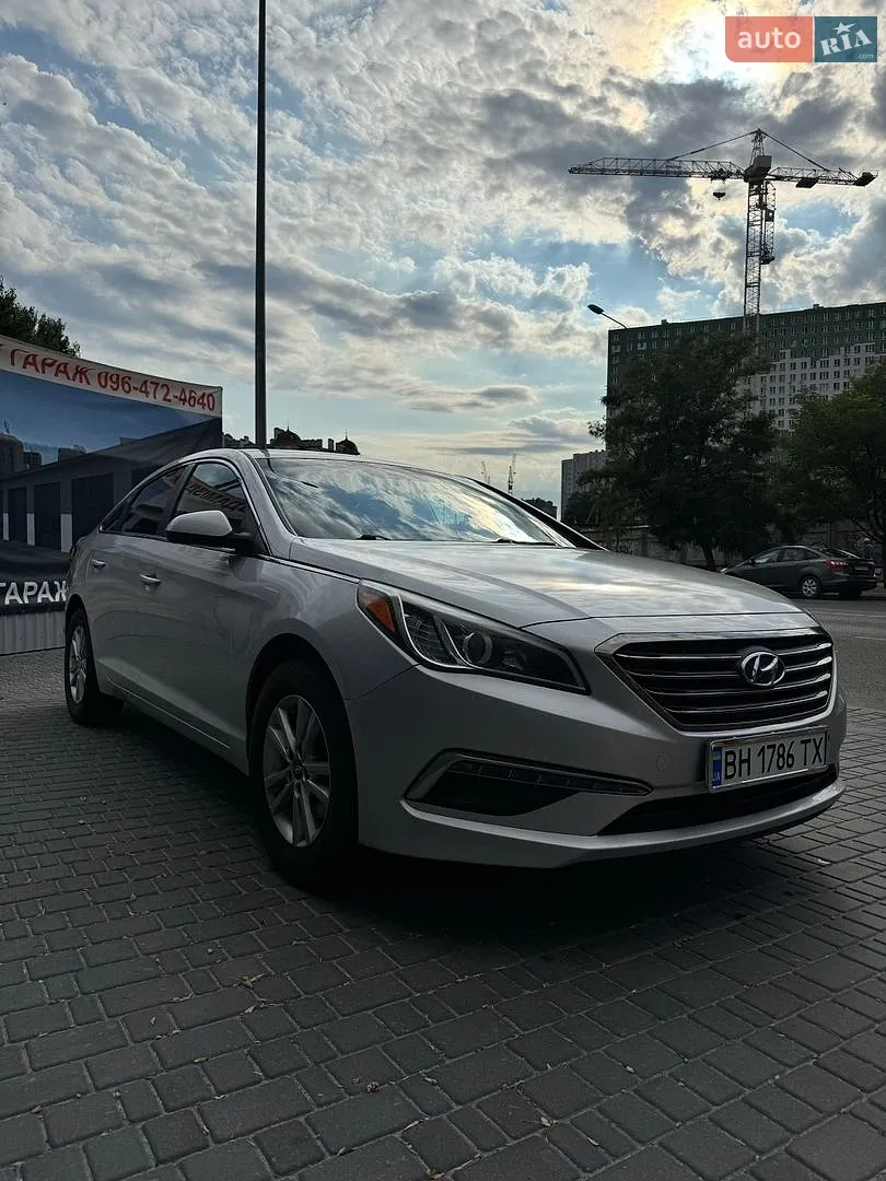 2015 Hyundai Sonata - фото 1