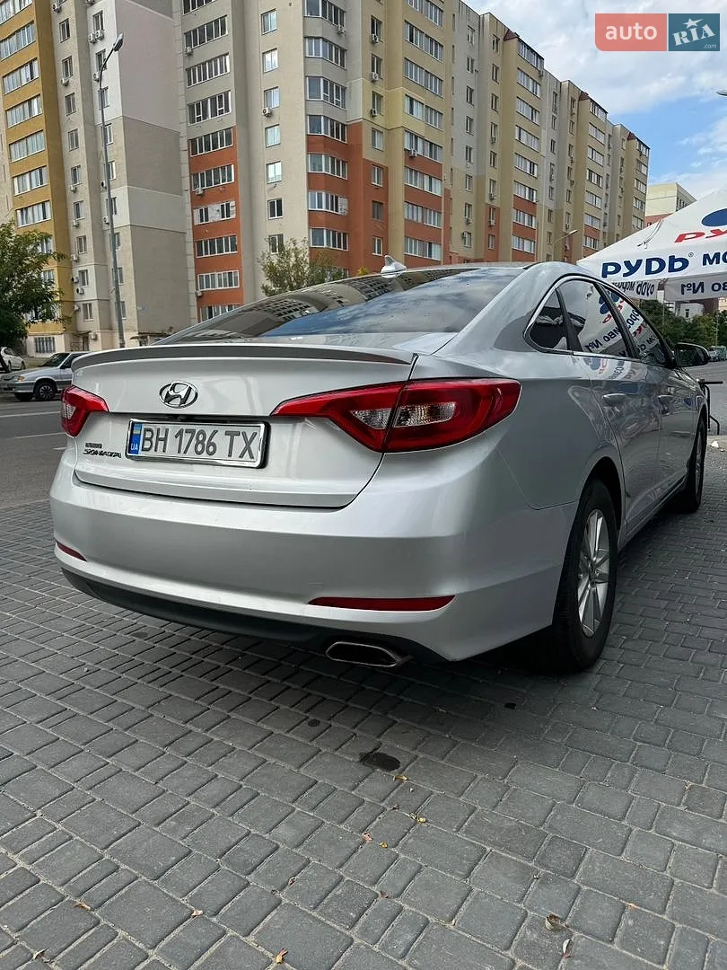 2015 Hyundai Sonata - мініатюра 9