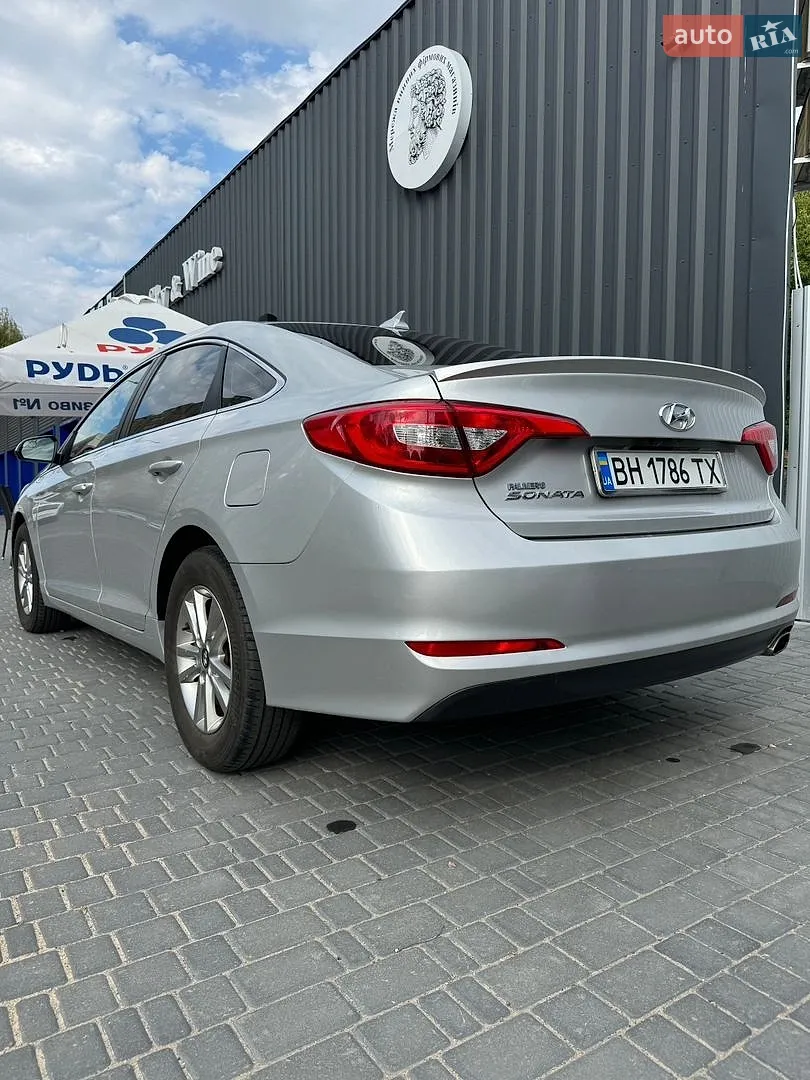 2015 Hyundai Sonata - мініатюра 11