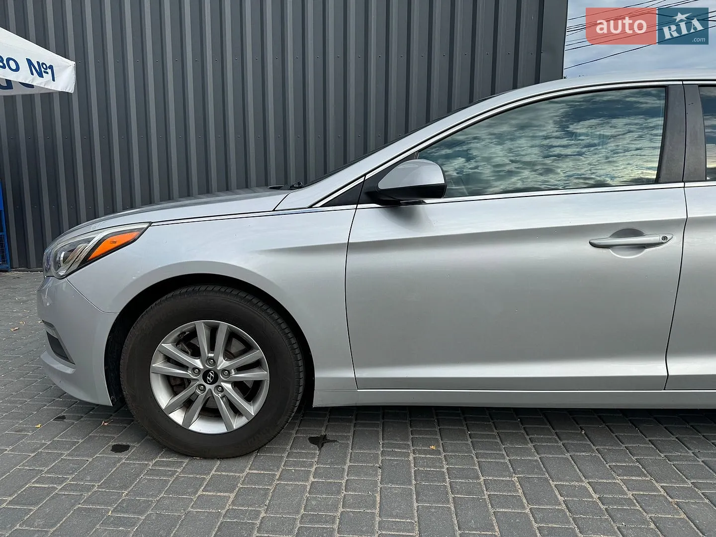 2015 Hyundai Sonata - мініатюра 14
