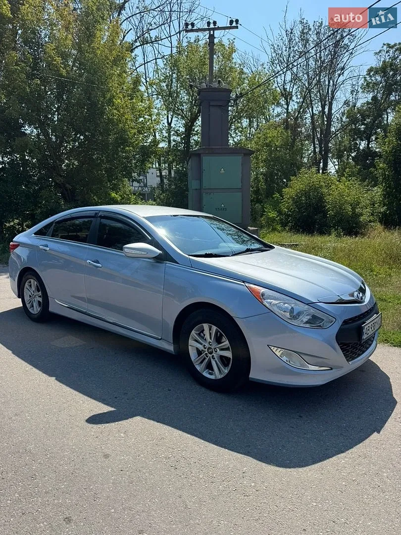 2013 Hyundai Sonata - мініатюра 8