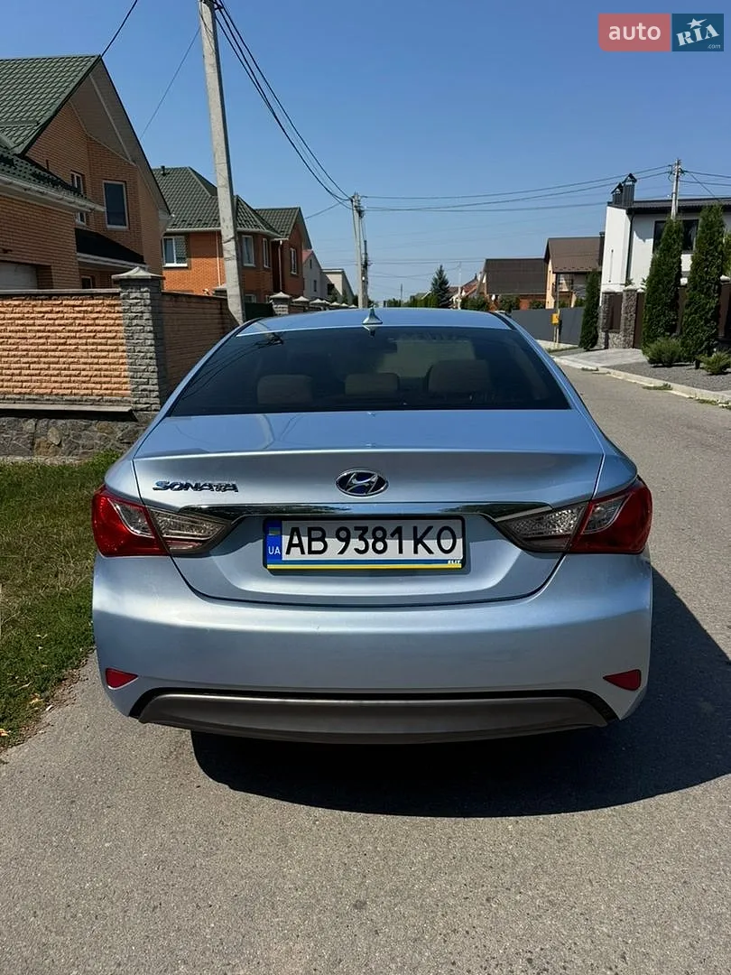 2013 Hyundai Sonata - мініатюра 12