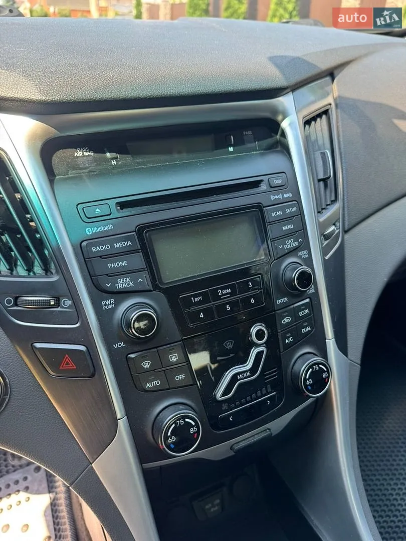 2013 Hyundai Sonata - мініатюра 21