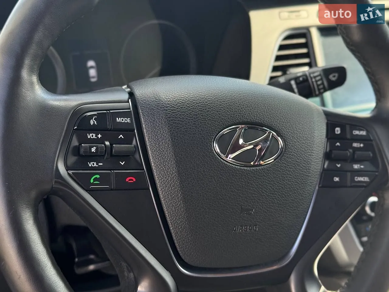 2016 Hyundai Sonata - мініатюра 24