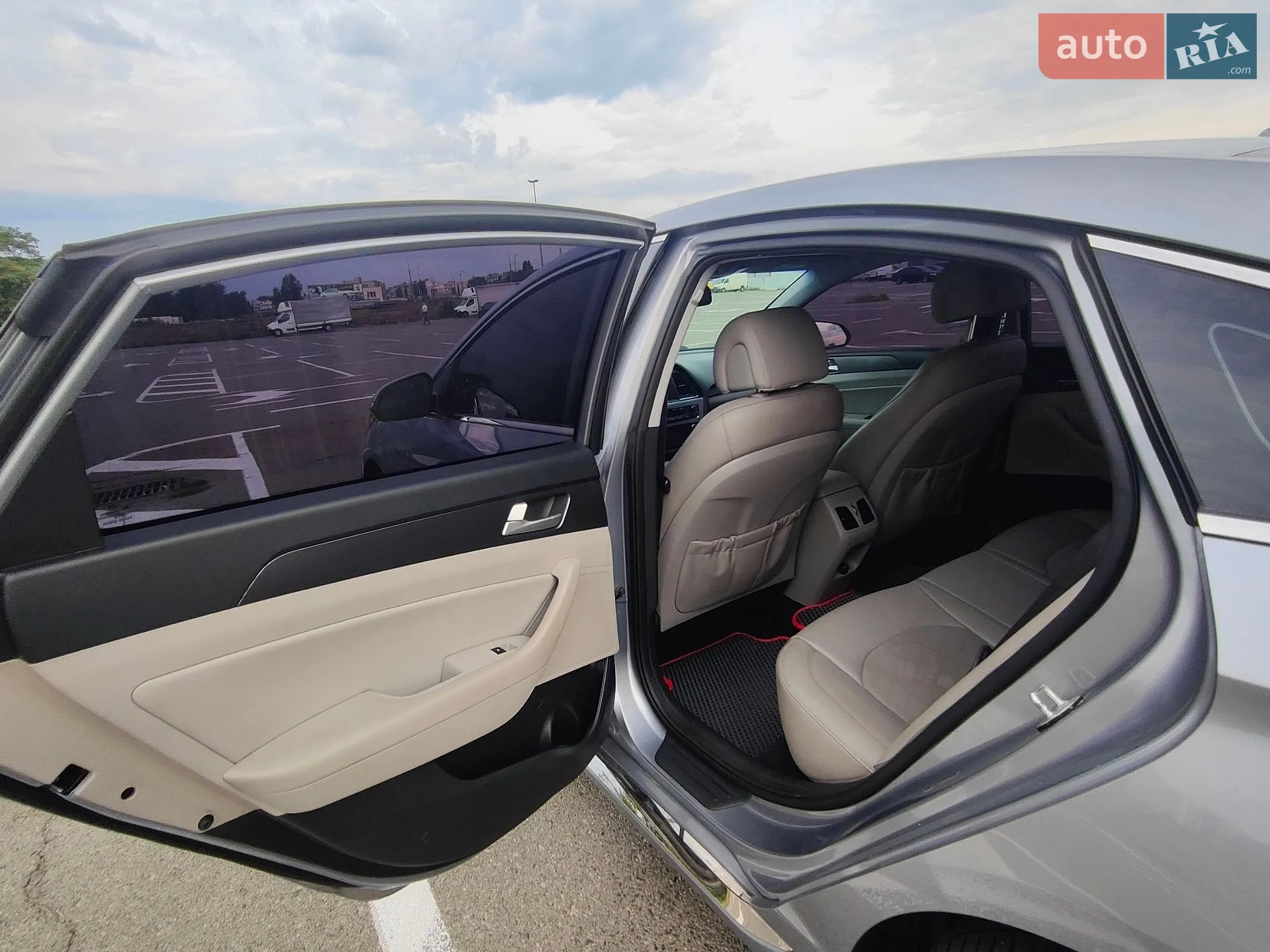 2015 Hyundai Sonata - мініатюра 12