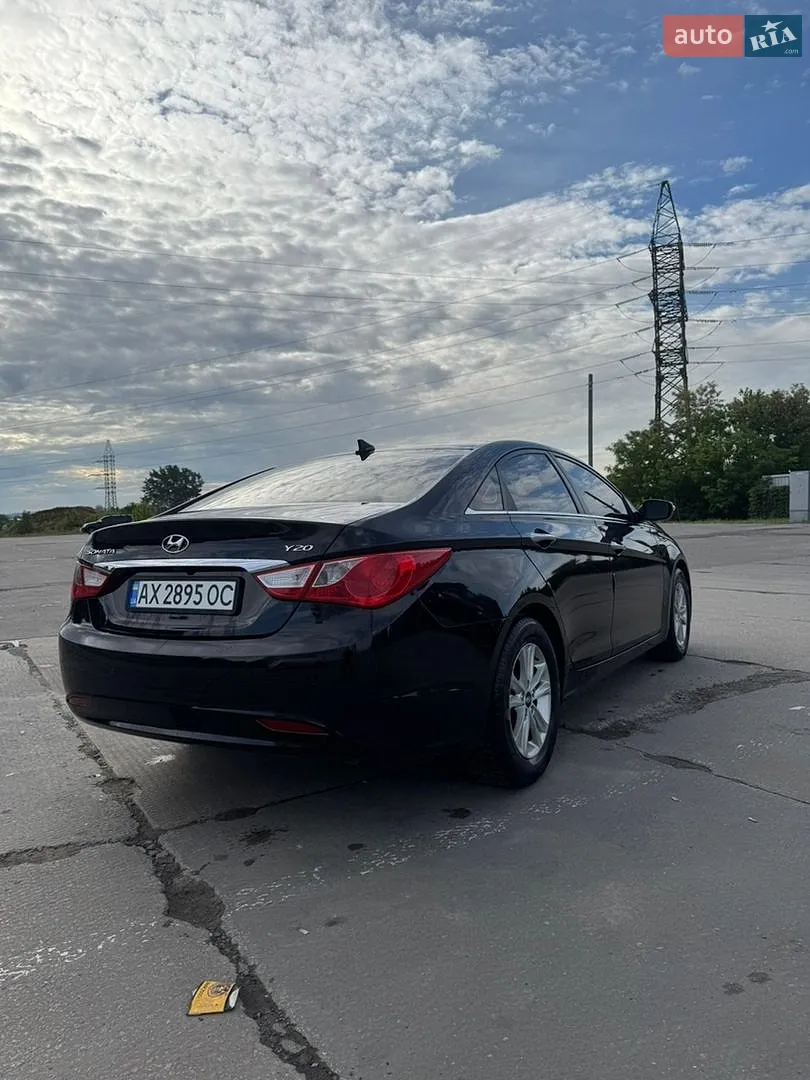 2010 Hyundai Sonata - мініатюра 3