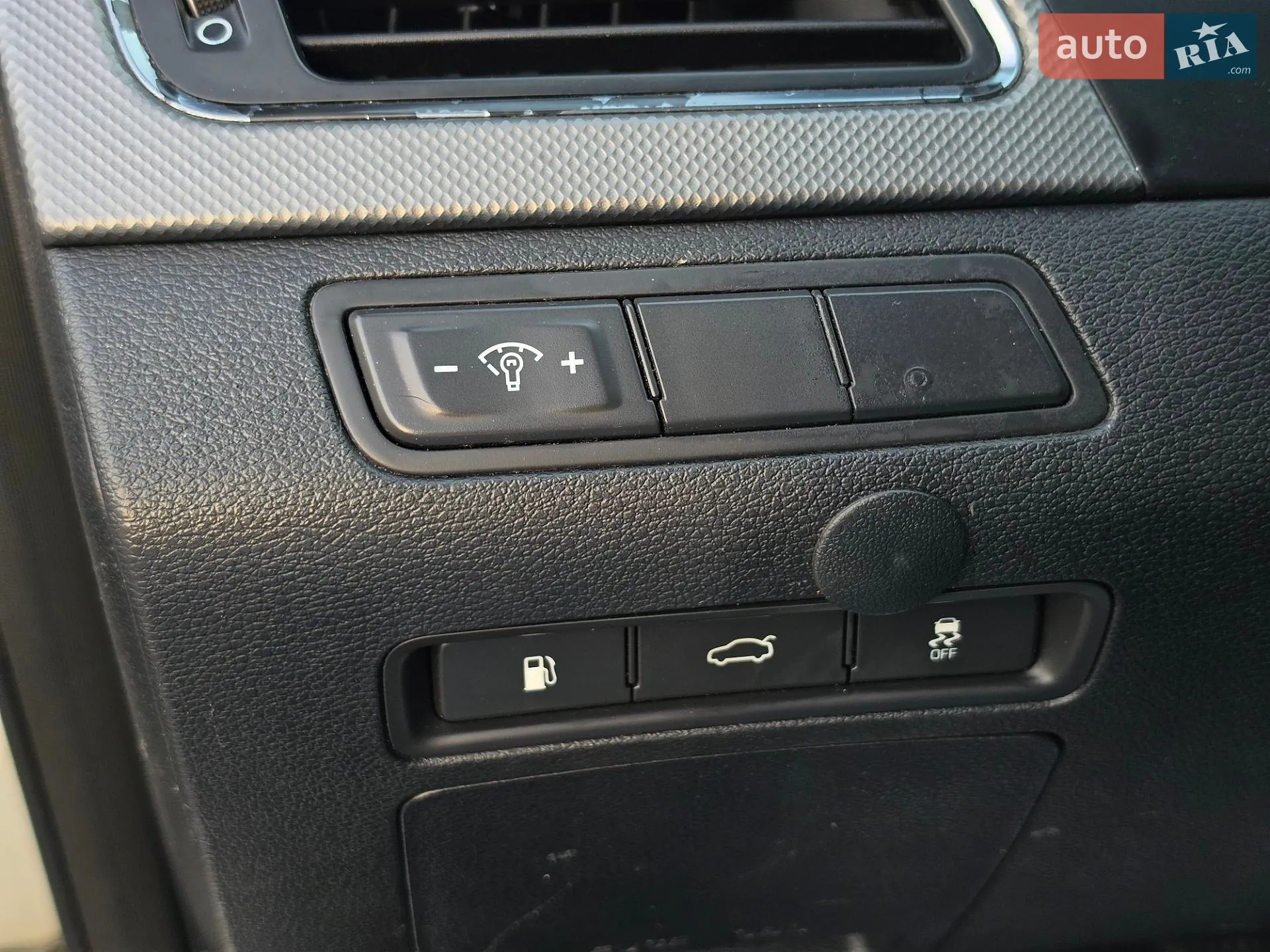 2015 Hyundai Sonata - мініатюра 31