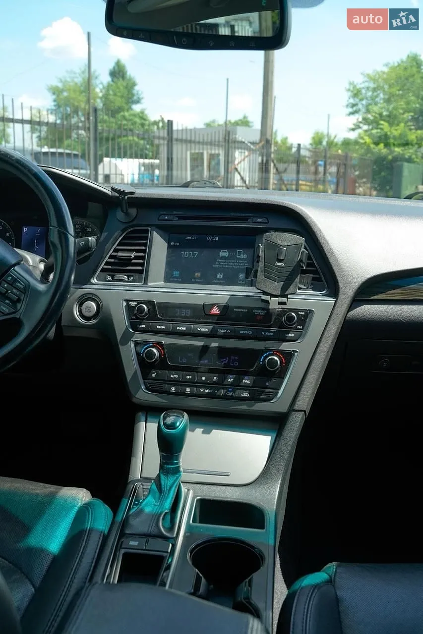 2016 Hyundai Sonata - мініатюра 12