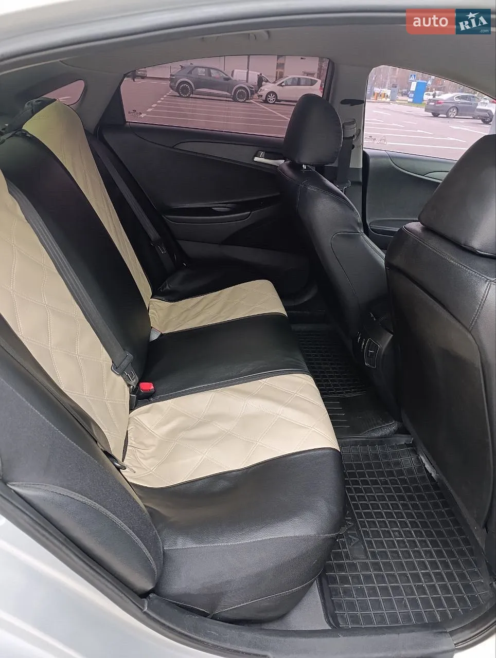 2013 Hyundai Sonata - мініатюра 9