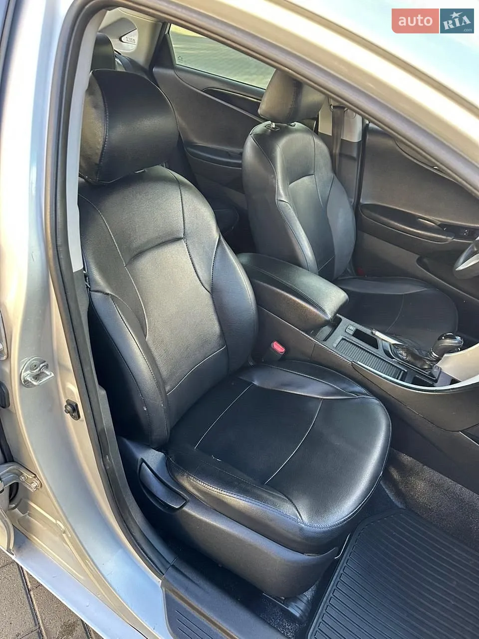 2014 Hyundai Sonata - мініатюра 25