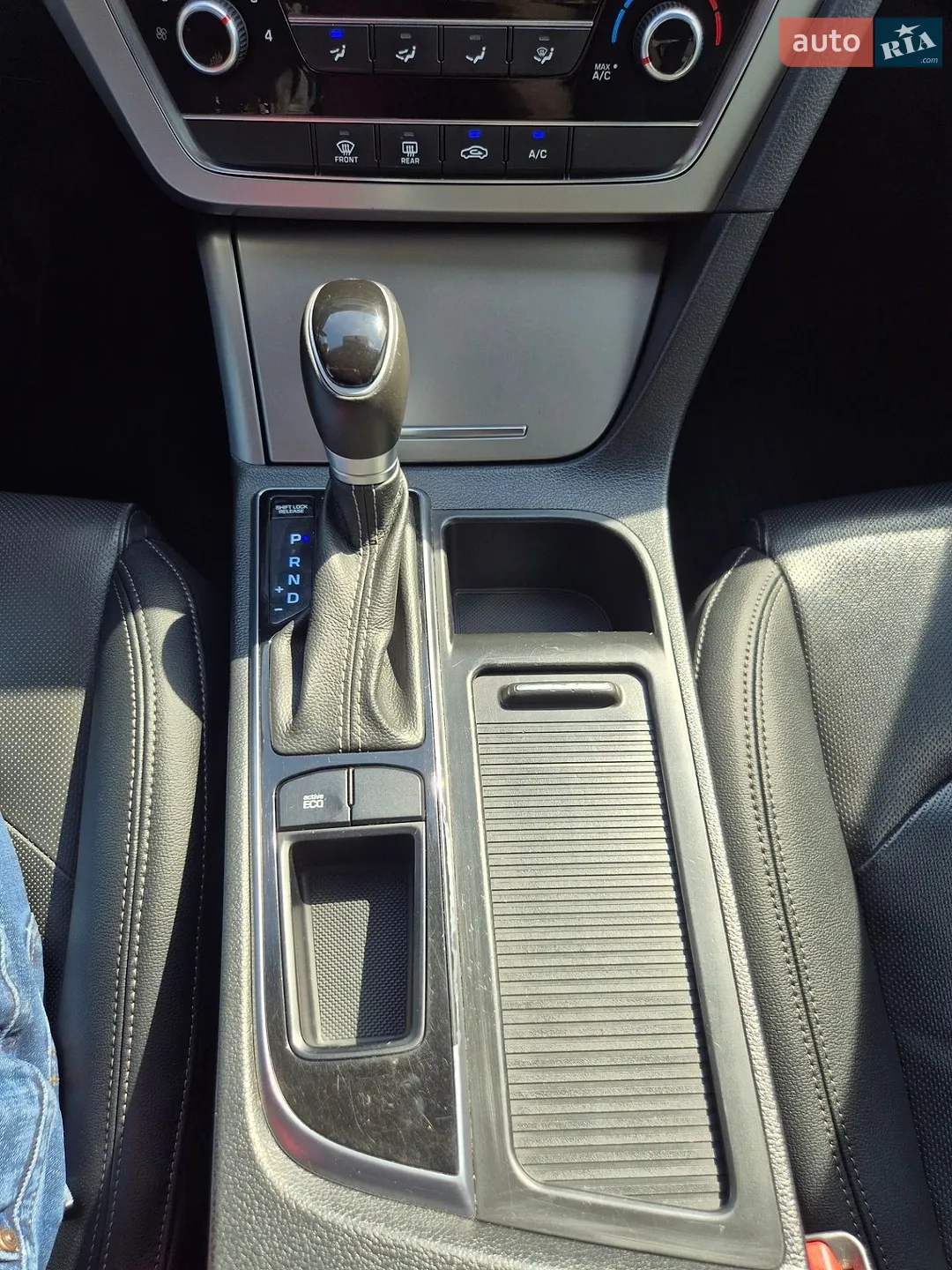 2016 Hyundai Sonata - мініатюра 46