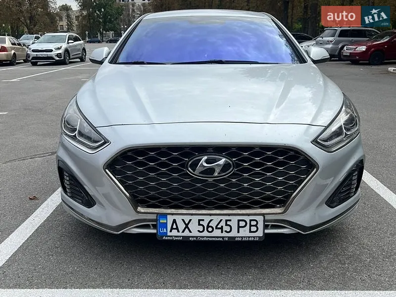 Hyundai Sonata