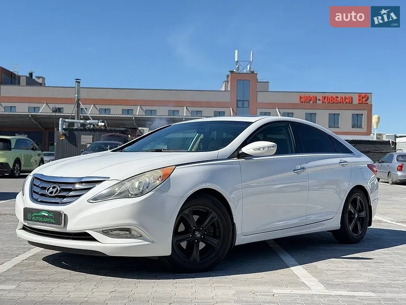 Hyundai Sonata 2013