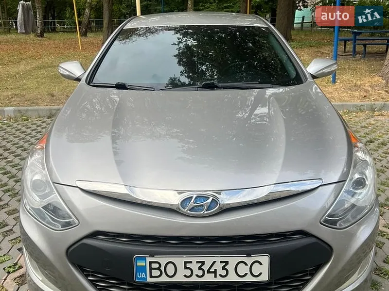 Hyundai Sonata 2012